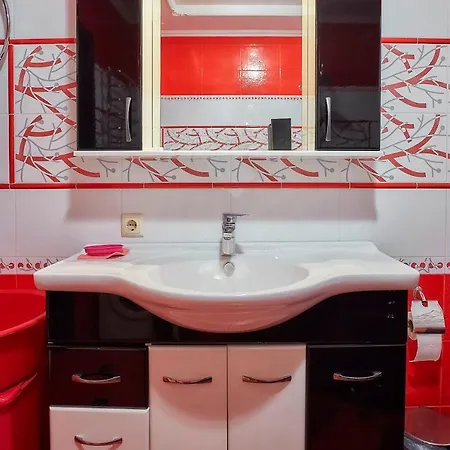 Luxury شقة تريسكافيتس